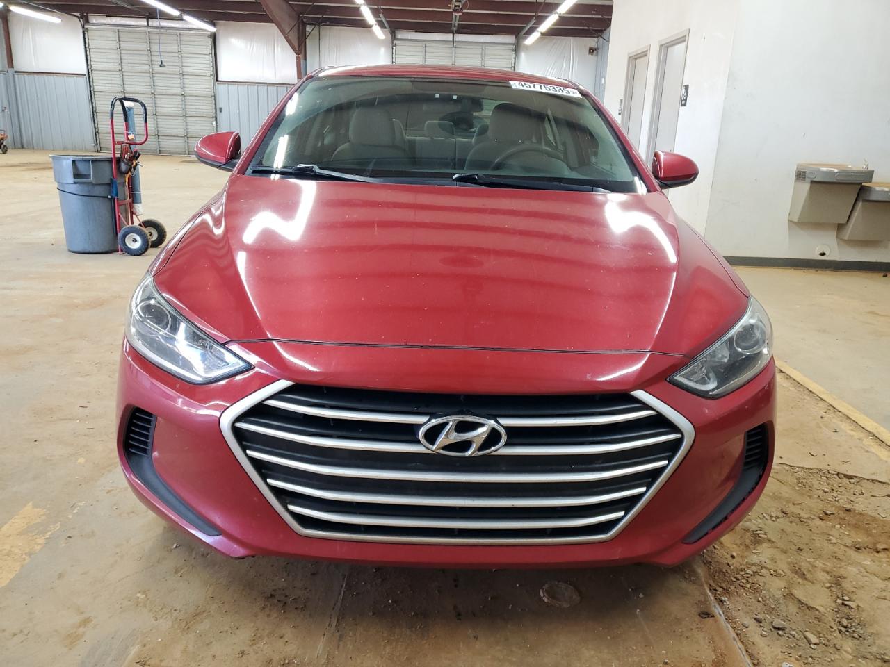 2017 Hyundai Elantra - Image 5