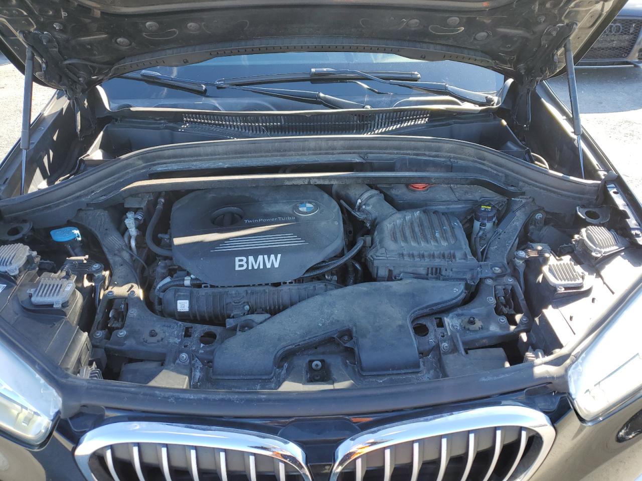 2017 BMW X1 - Image 12