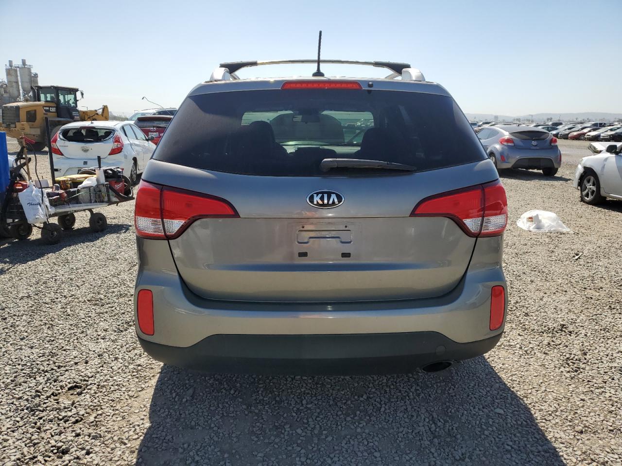 2014 Kia Sorento - Image 6