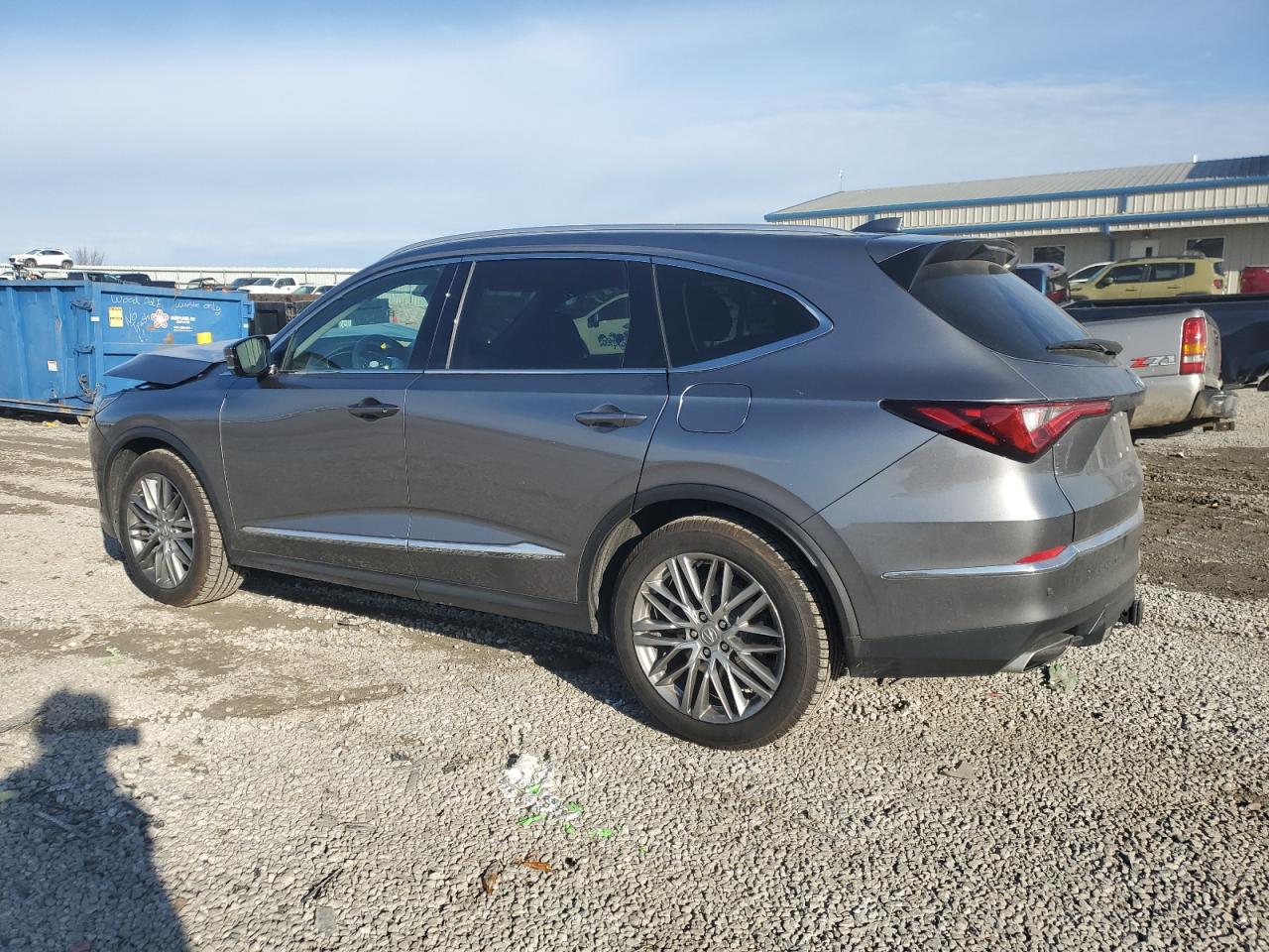 2022 Acura MDX - Image 2