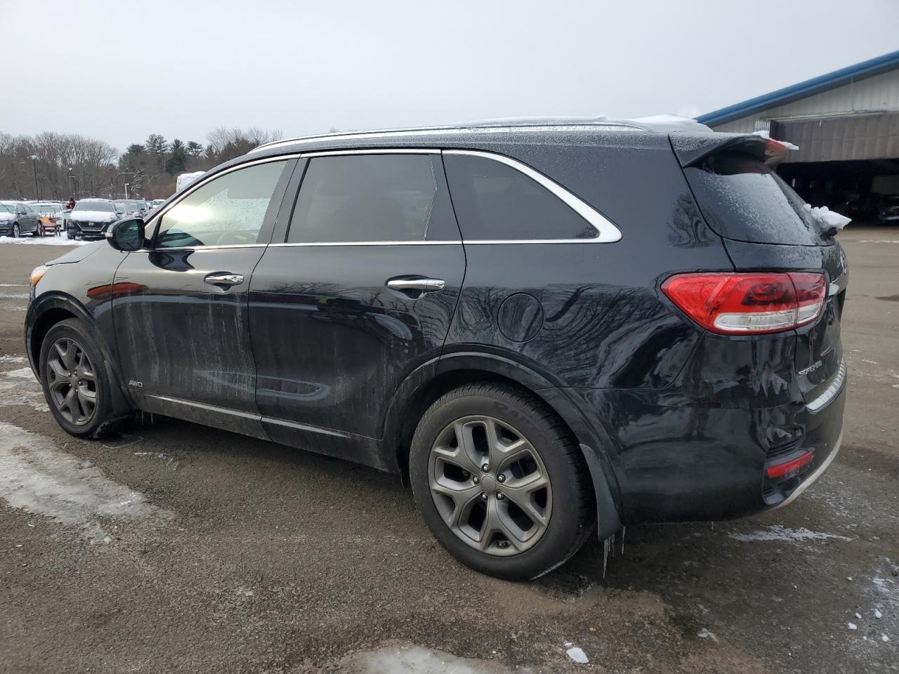 2016 Kia Sorento - Image 2
