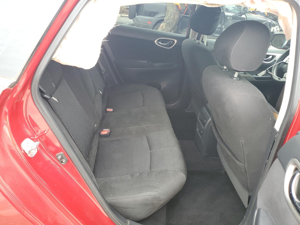 2013 Nissan Sentra - Image 10