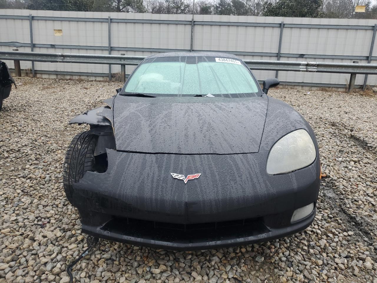 2005 Chevrolet Corvette - Image 5