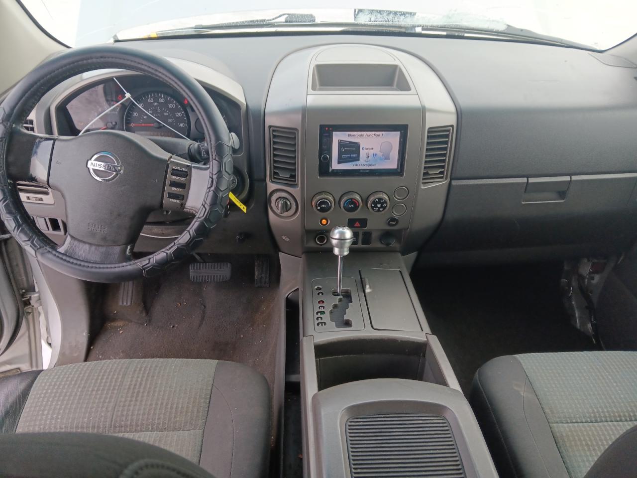 2005 Nissan Titan - Image 8