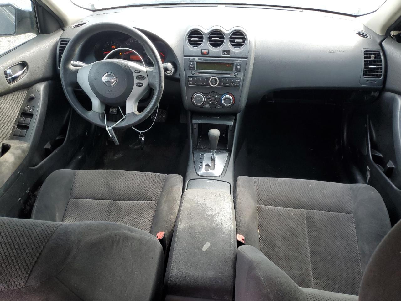 2009 Nissan Altima - Image 8