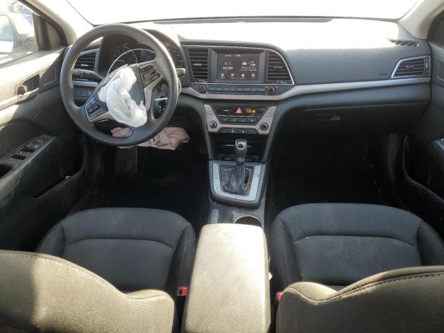  HYUNDAI ELANTRA 2018 Белы