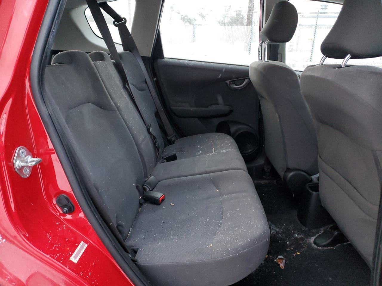 2013 Honda Fit - Image 10