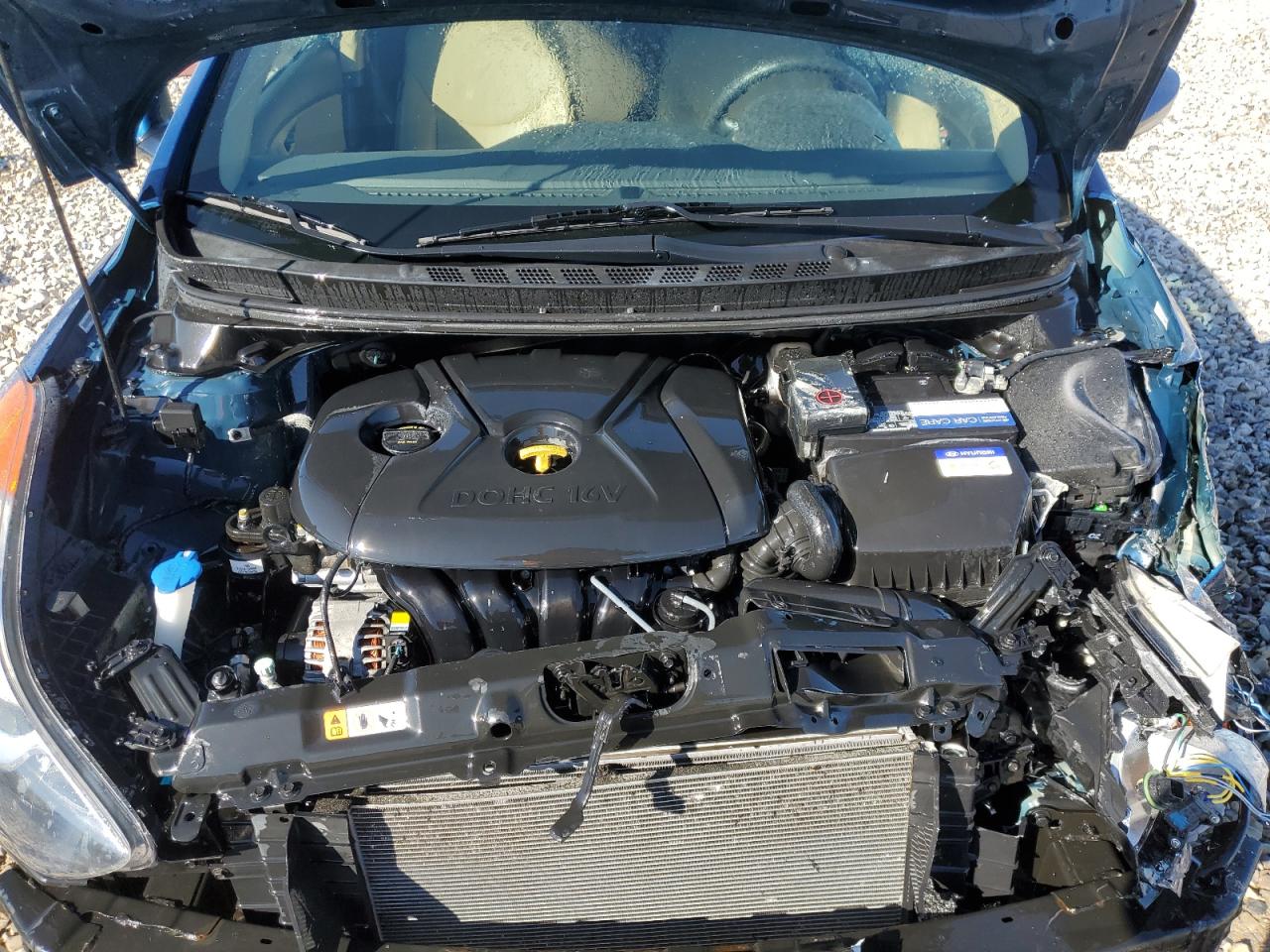 2013 Hyundai Elantra - Image 11