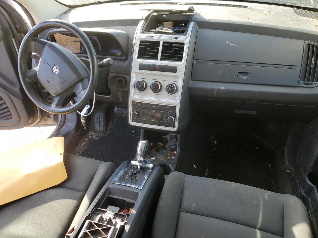 2010 Dodge Journey - Image 8