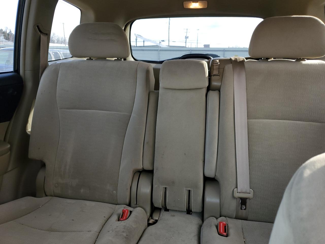 2011 Toyota Highlander - Image 10