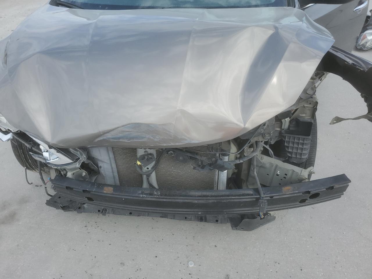 2016 Nissan Sentra - Image 12