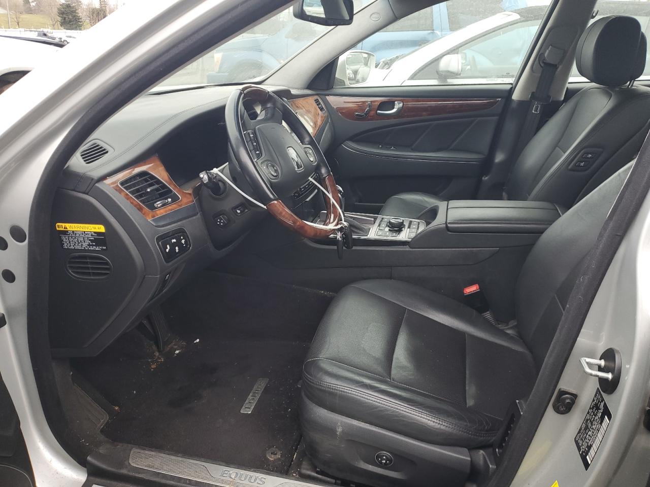 2014 Hyundai Equus - Image 7