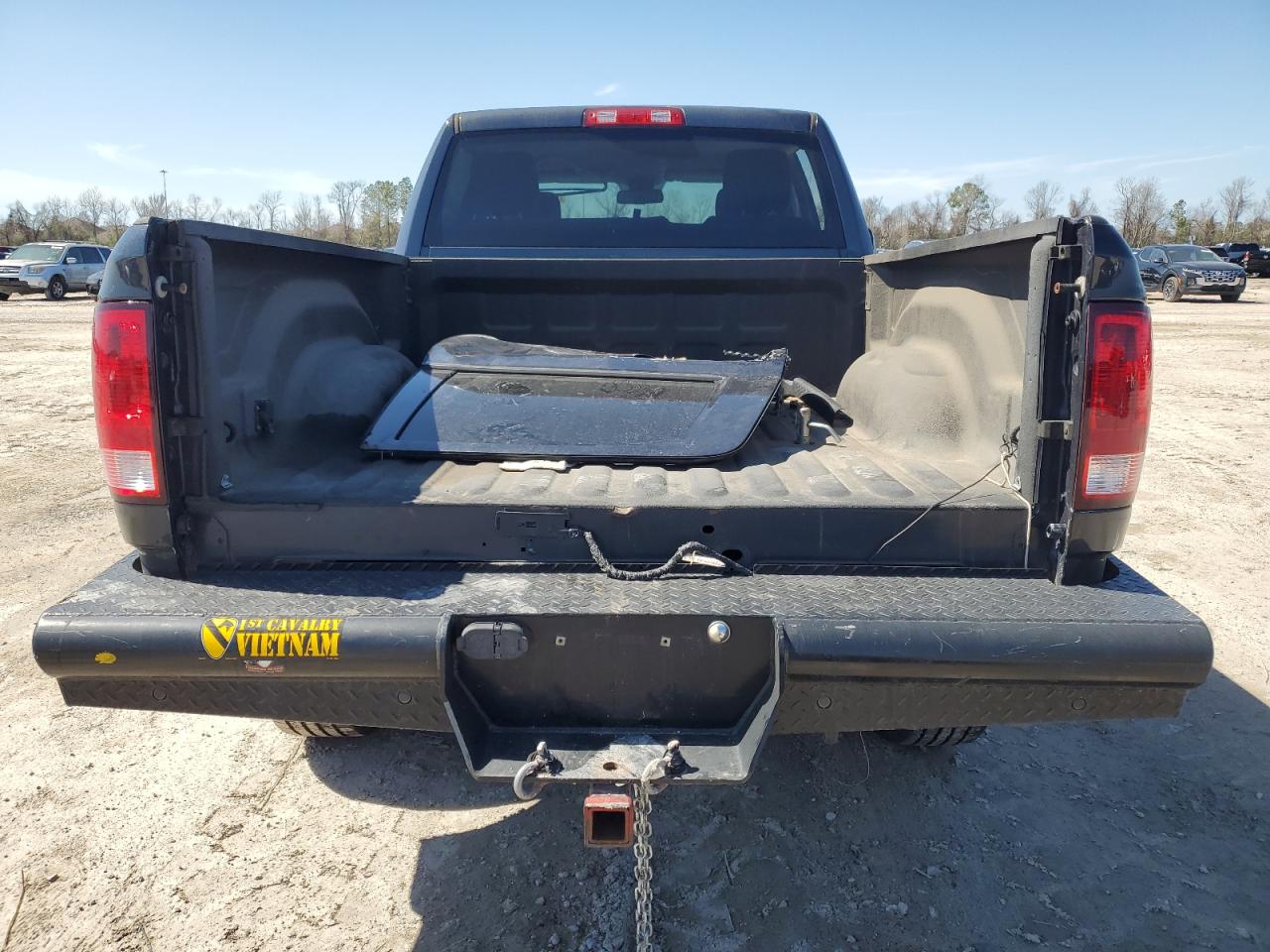 2015 RAM 2500 - Image 6