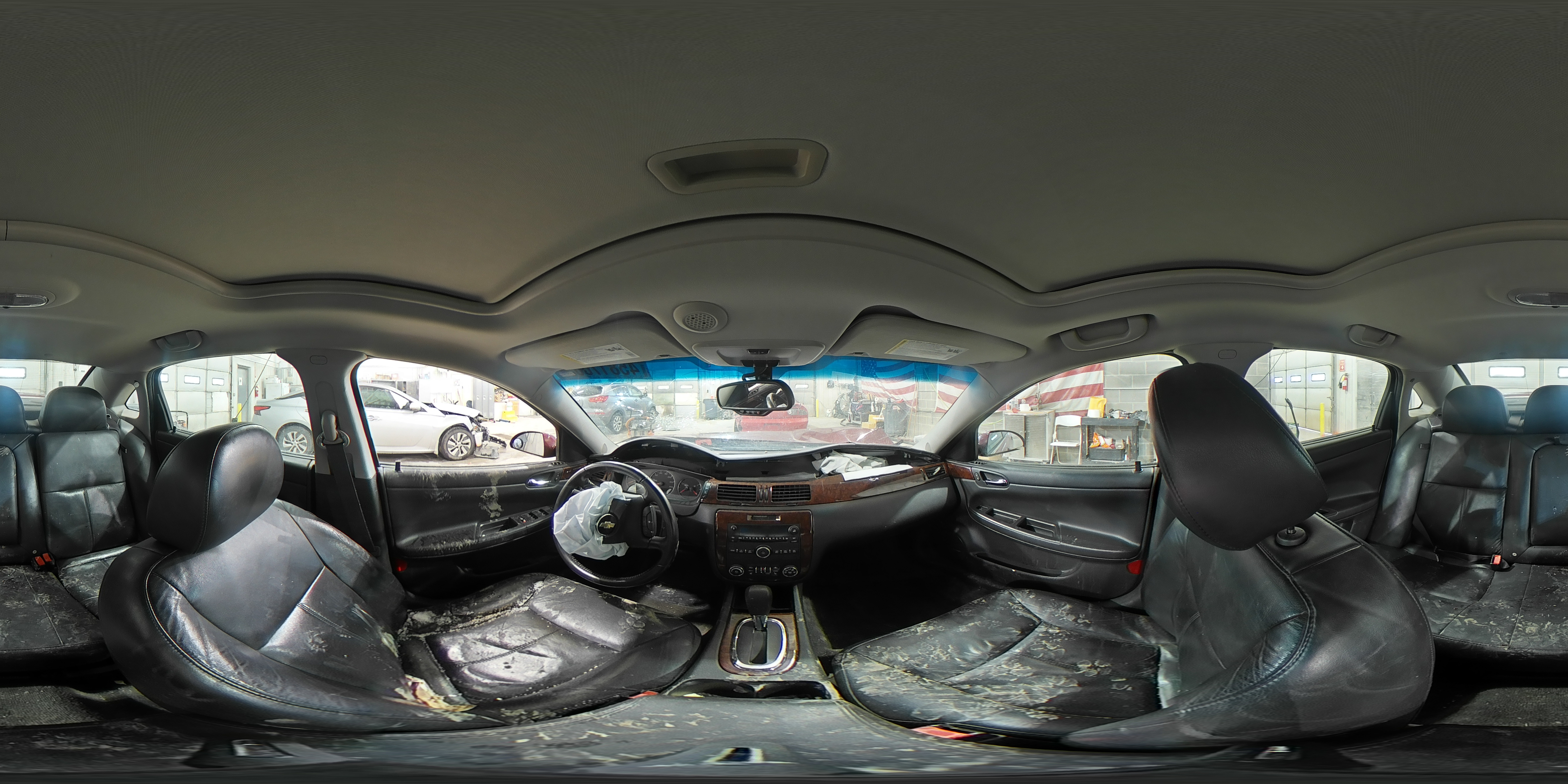 2011 Chevrolet Impala - Image 13