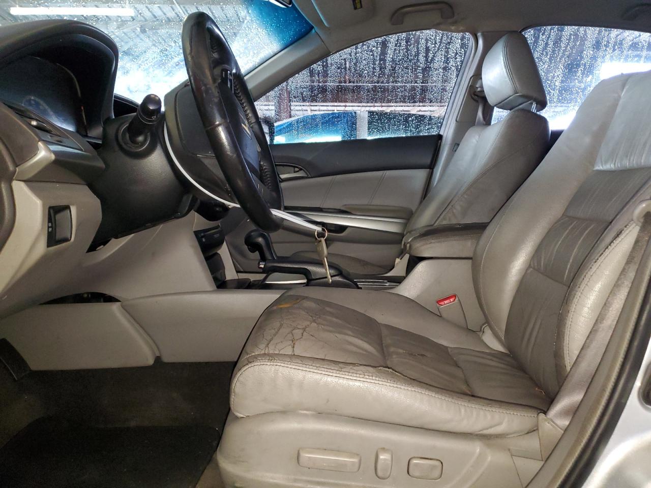 2009 Honda Accord - Image 7