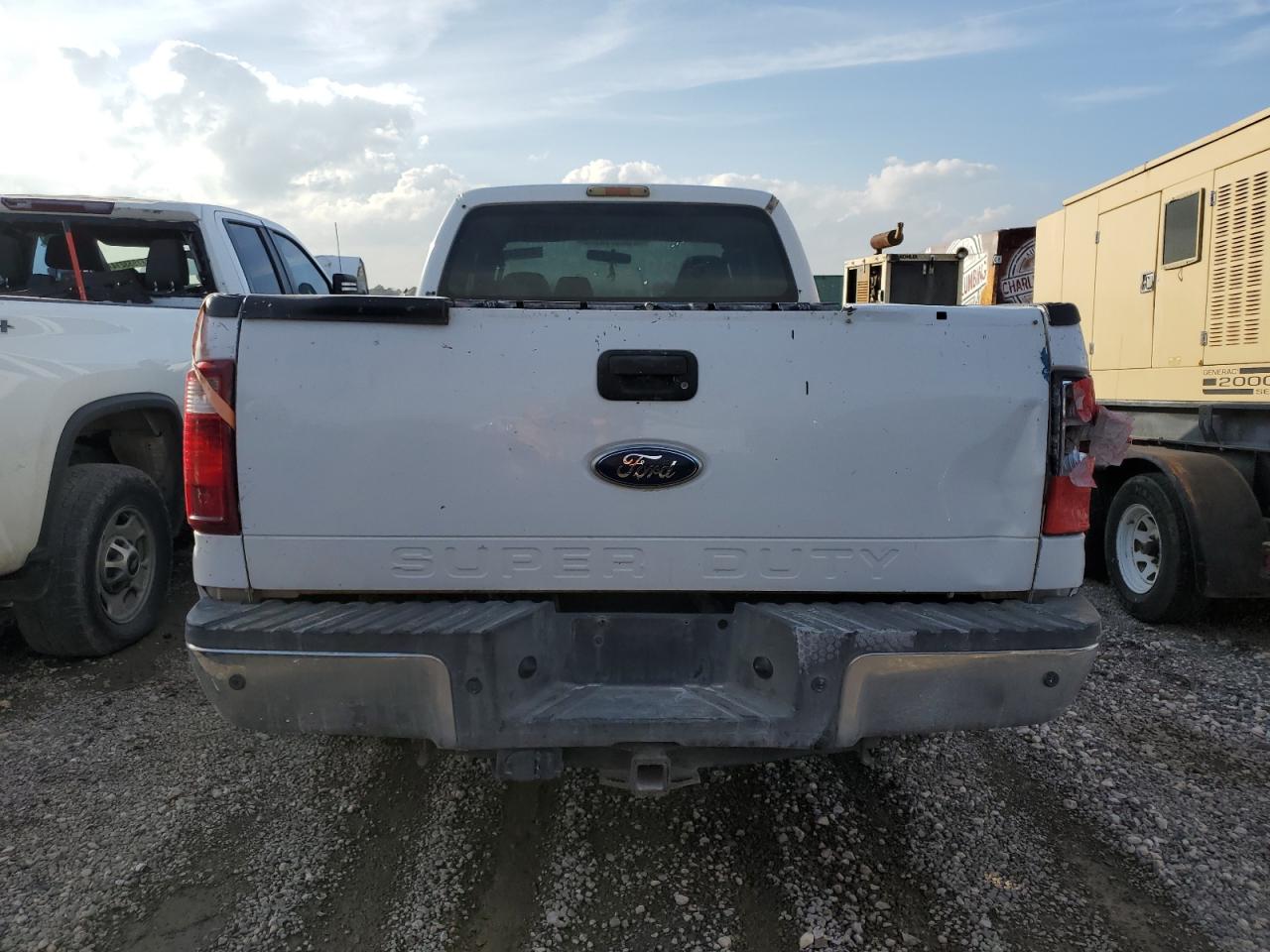 2009 Ford F250 - Image 6