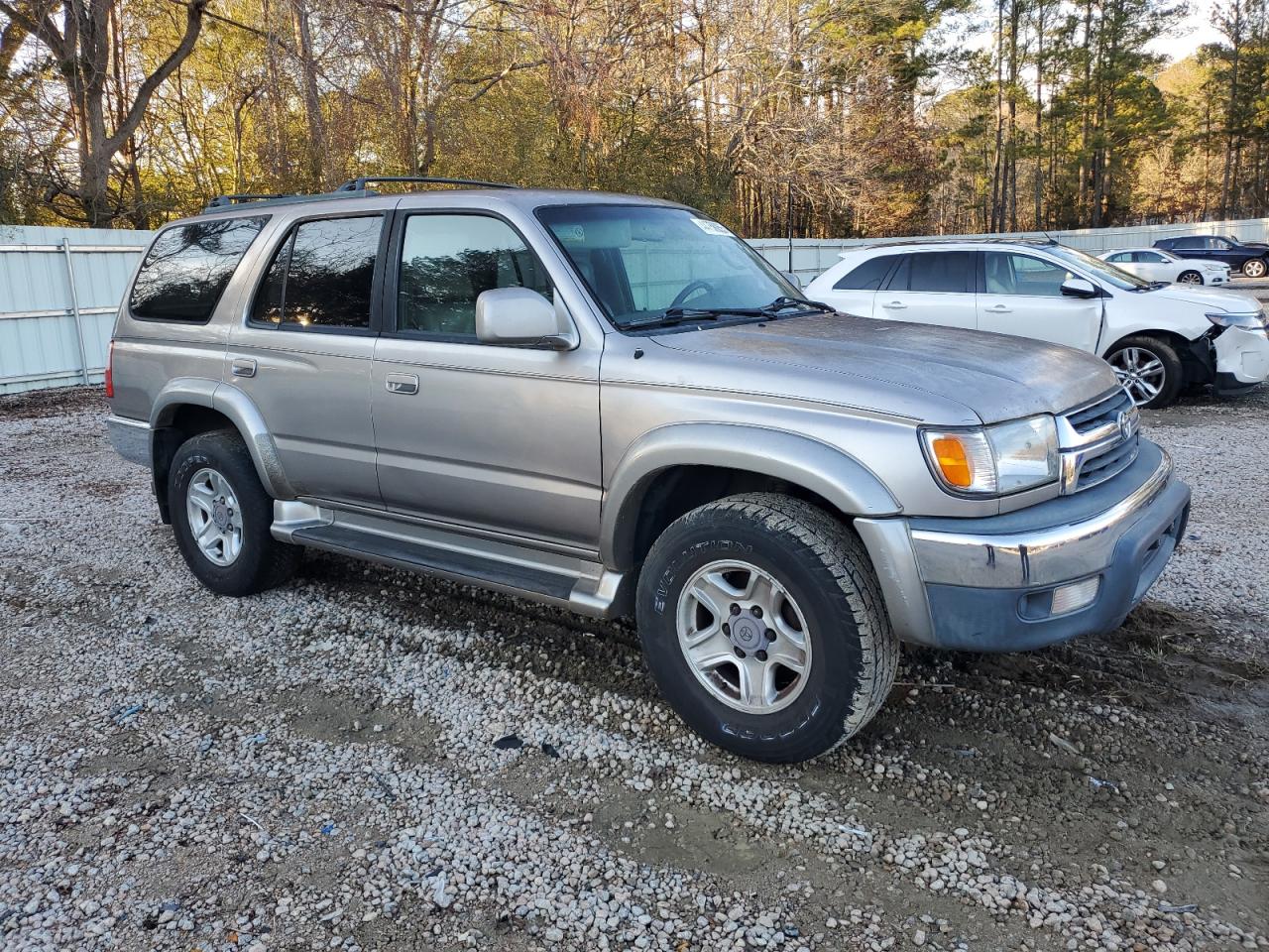 2001 Toyota 4Runner - Image 4