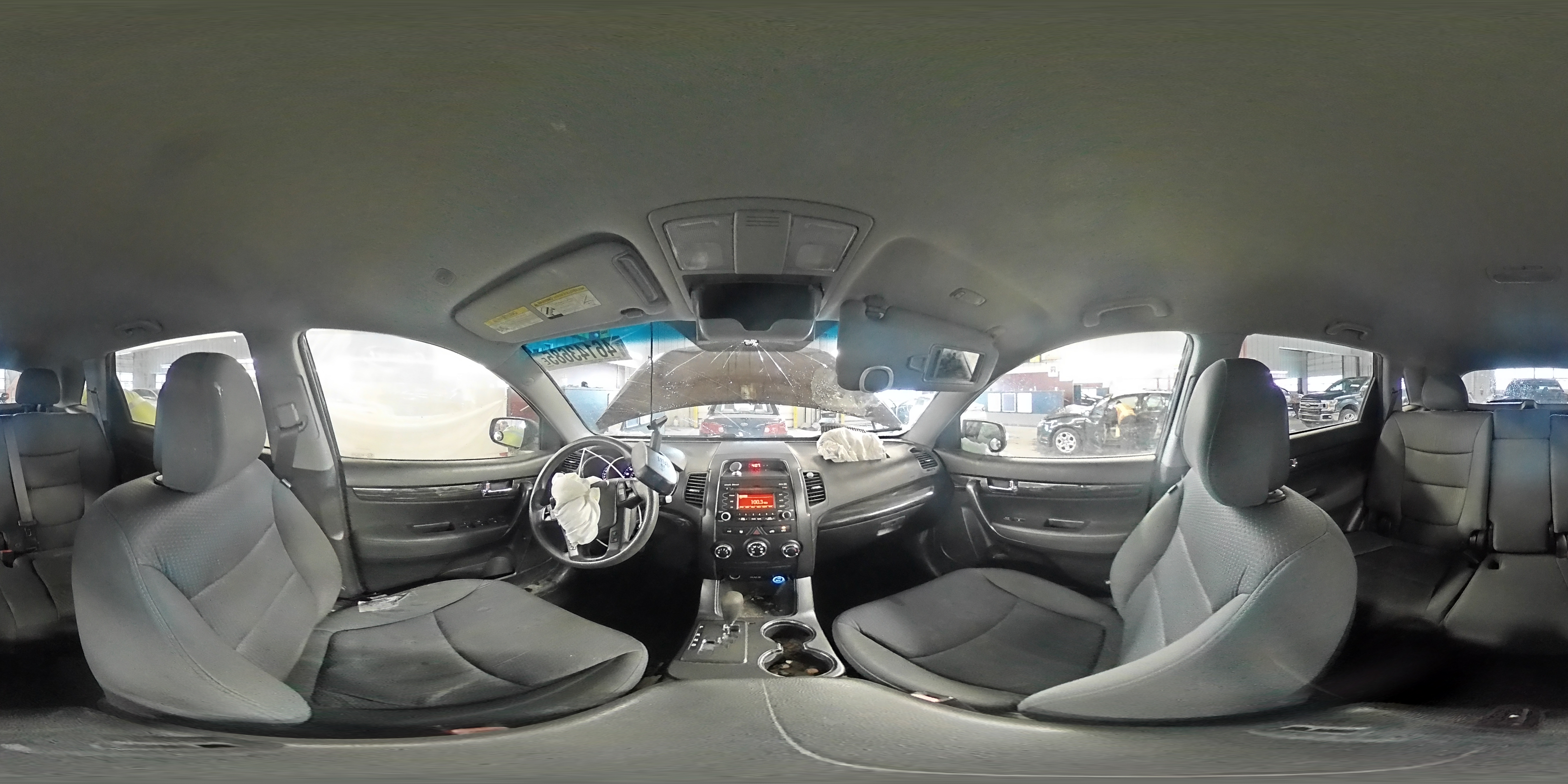 2012 Kia Sorento - Image 14