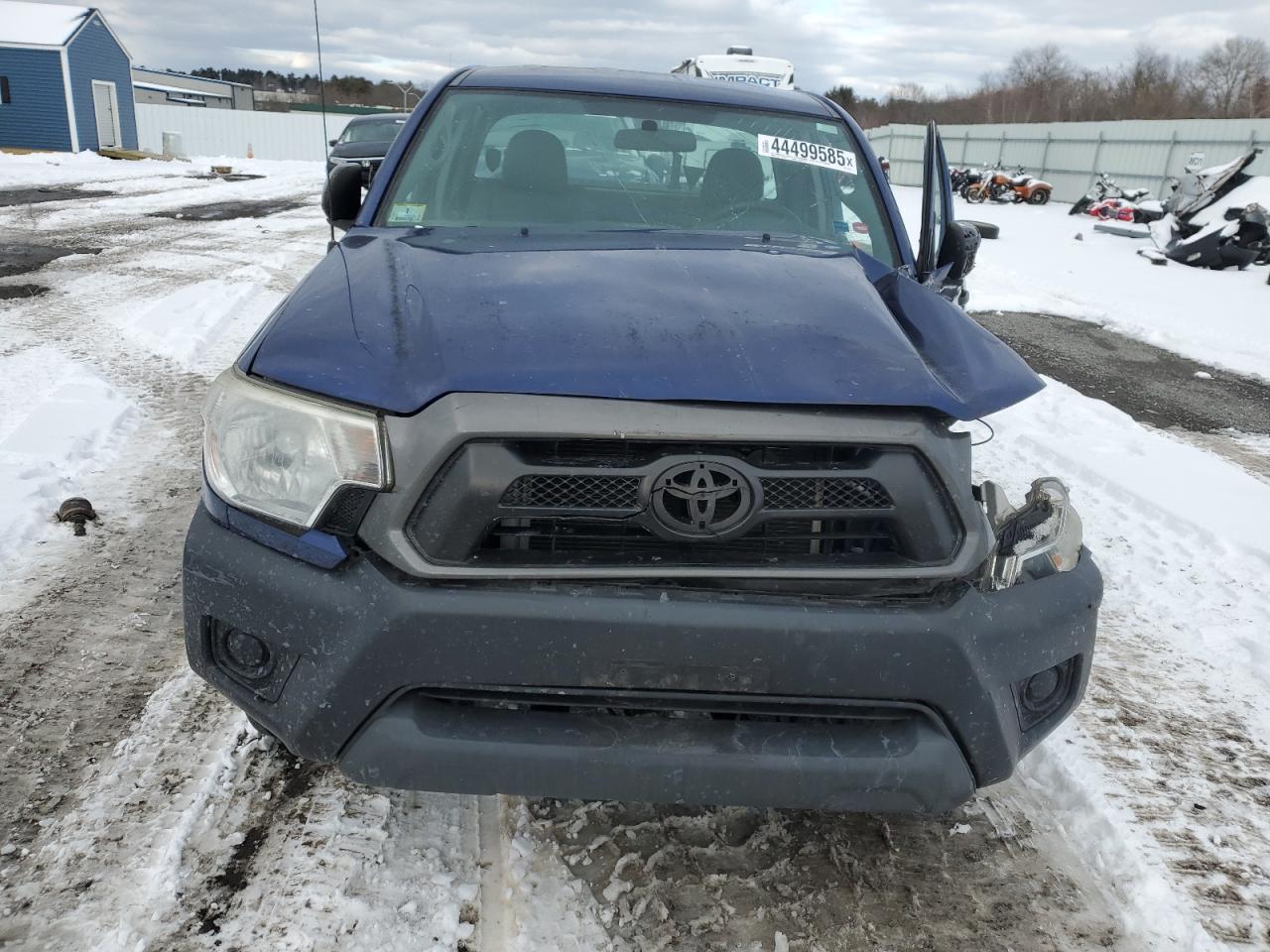 2015 Toyota Tacoma - Image 5