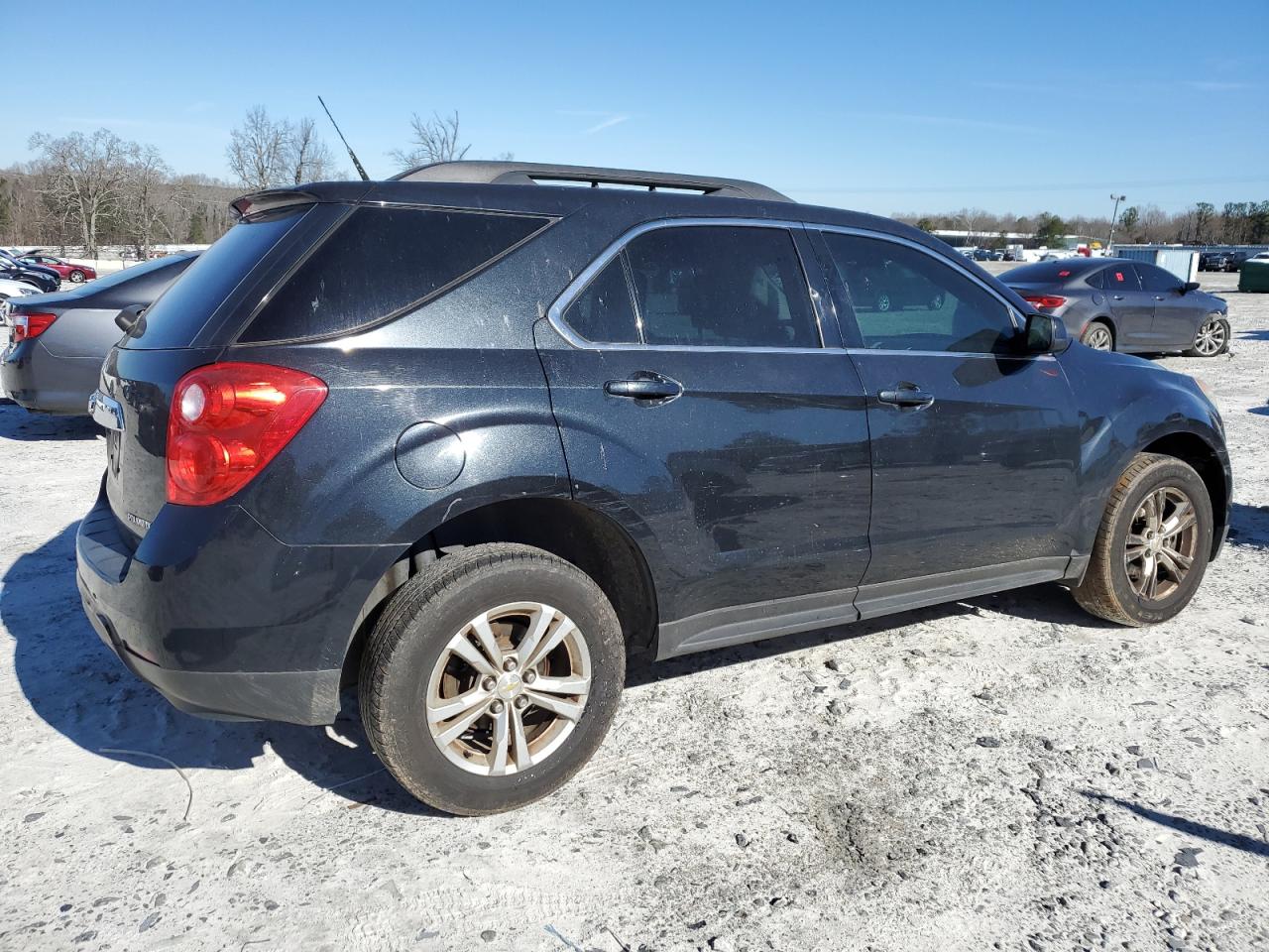 2011 Chevrolet Equinox - Image 3