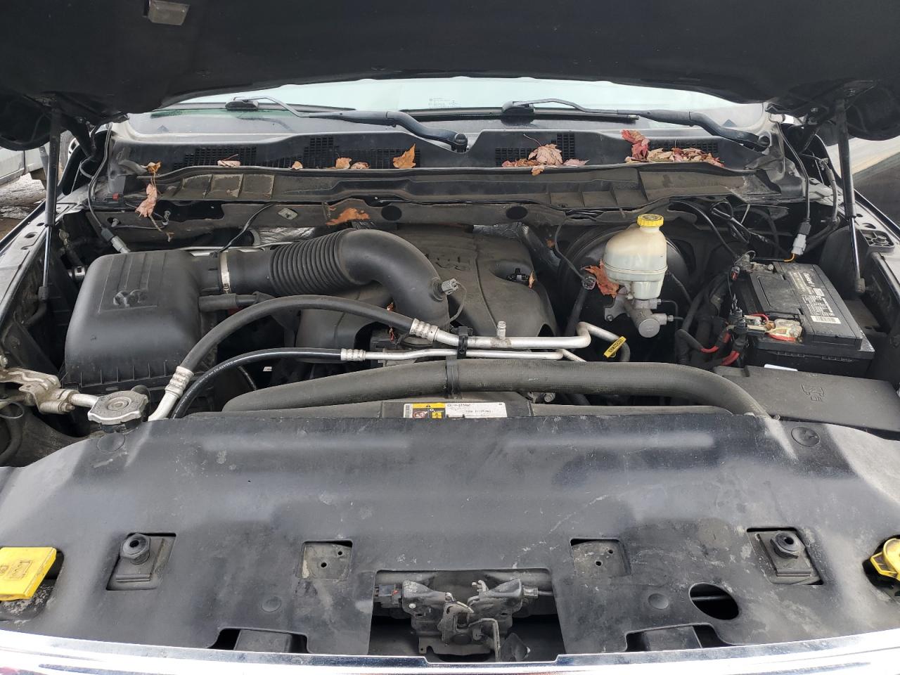 2015 RAM 1500 - Image 11