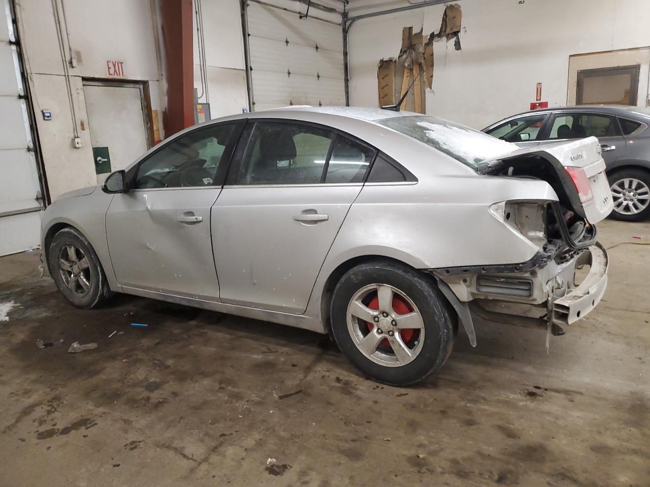 2014 Chevrolet Cruze - Image 2