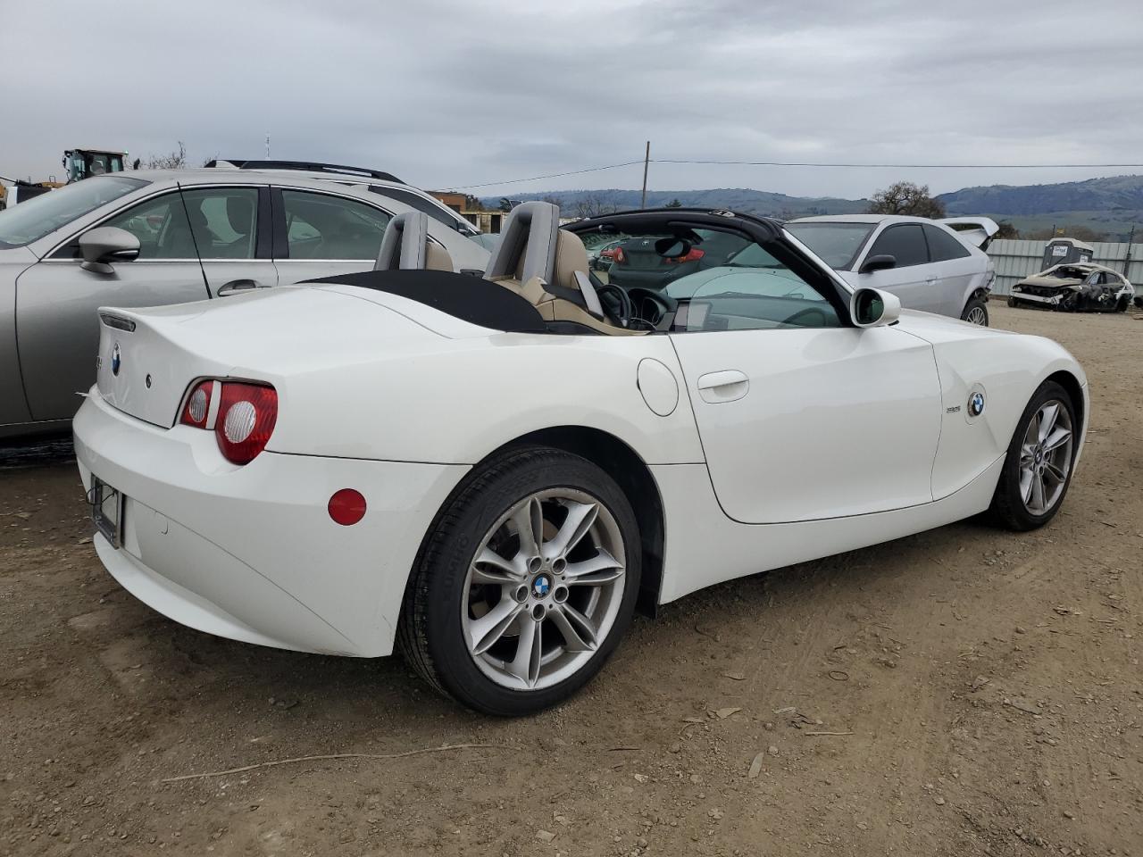 2005 BMW Z4 - Image 3
