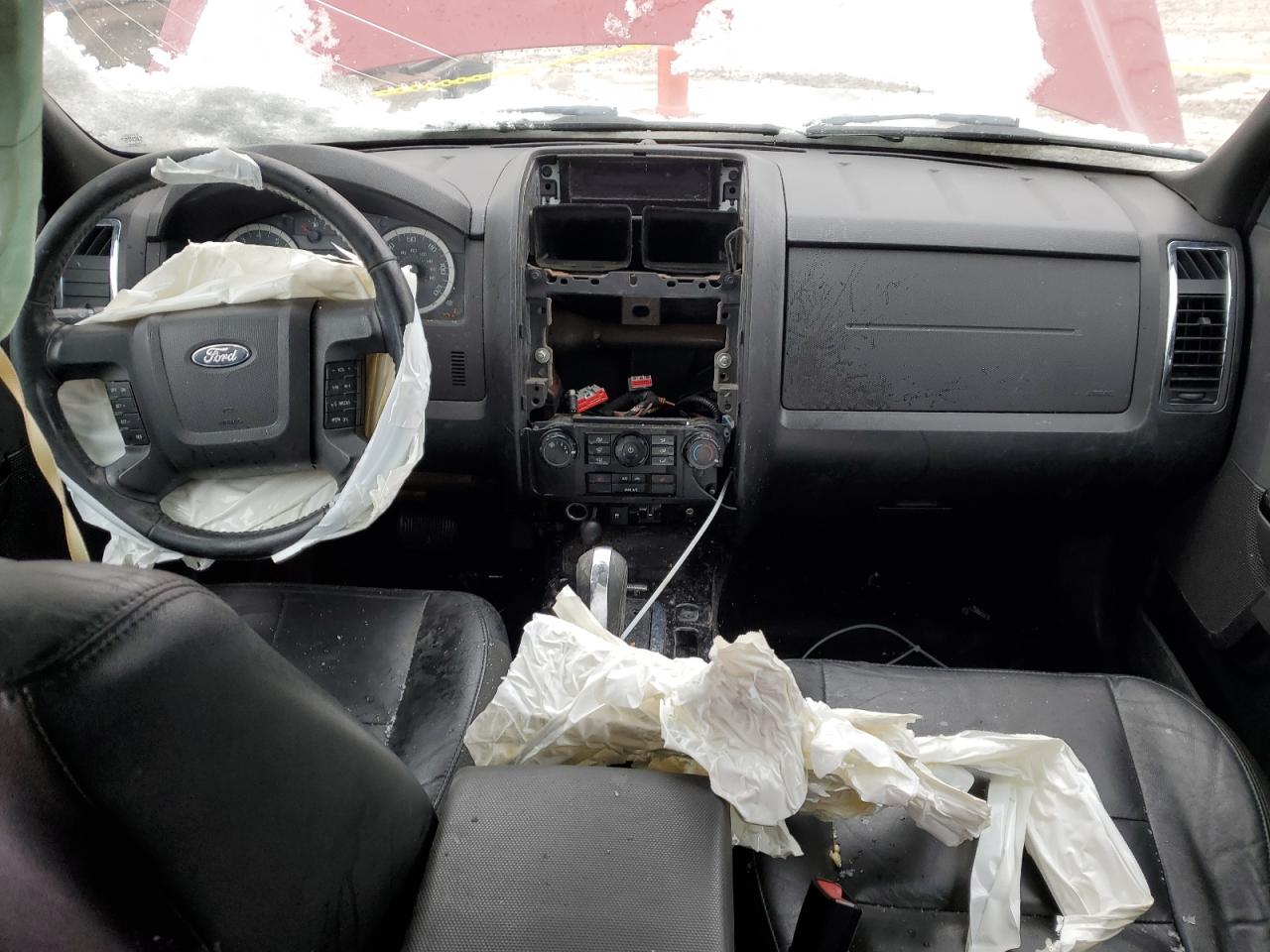 2010 Ford Escape - Image 8