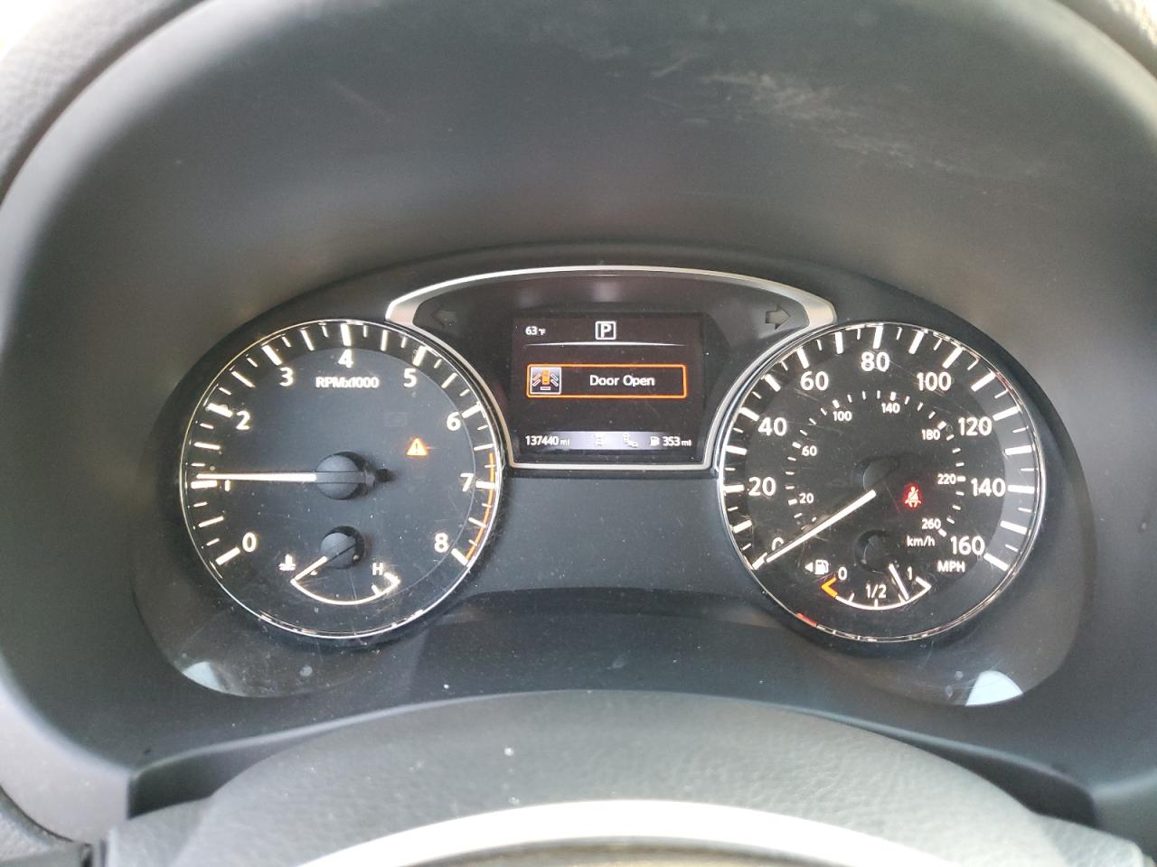 2016 Nissan Altima - Image 9