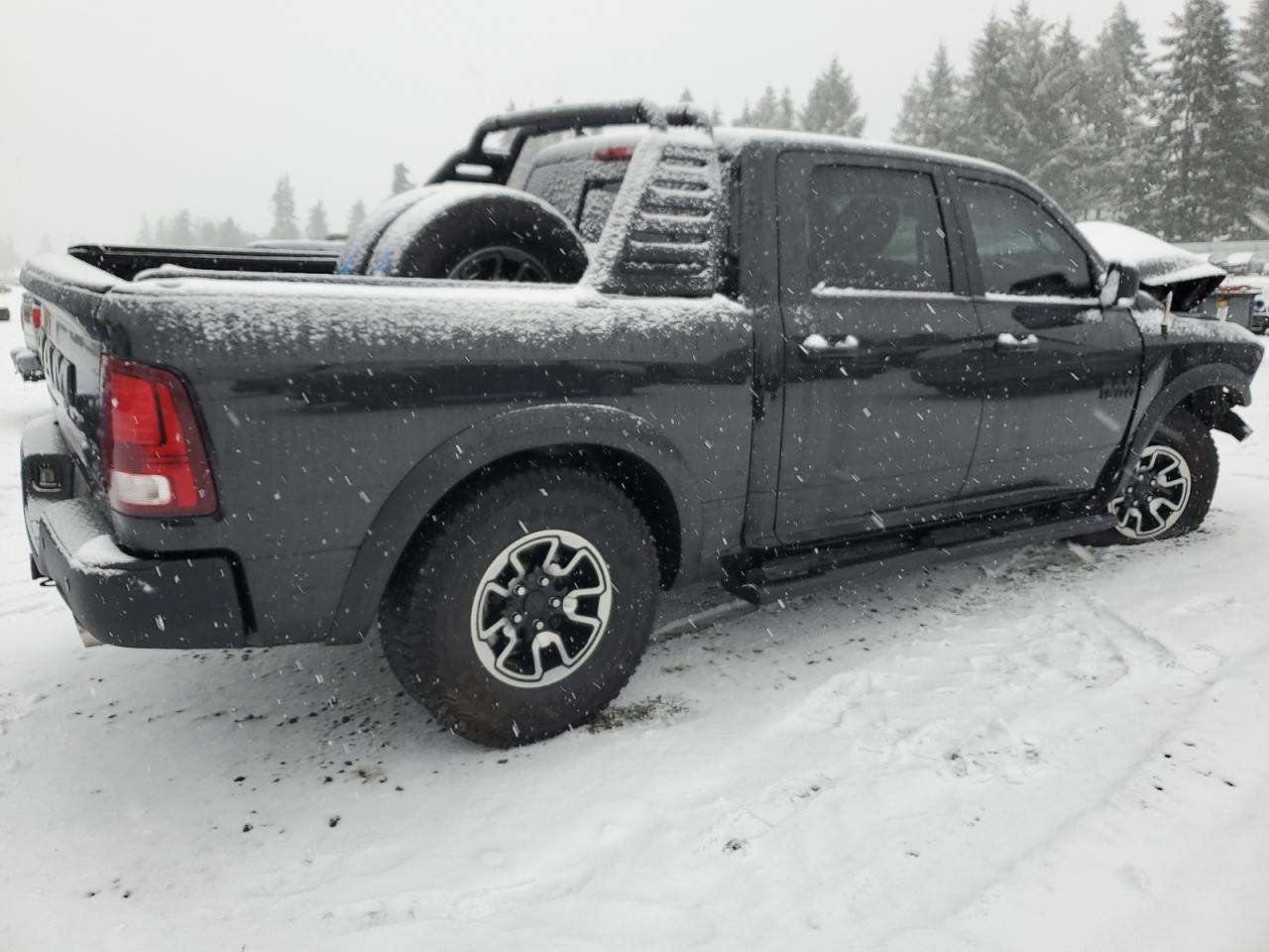 2017 RAM 1500 - Image 3