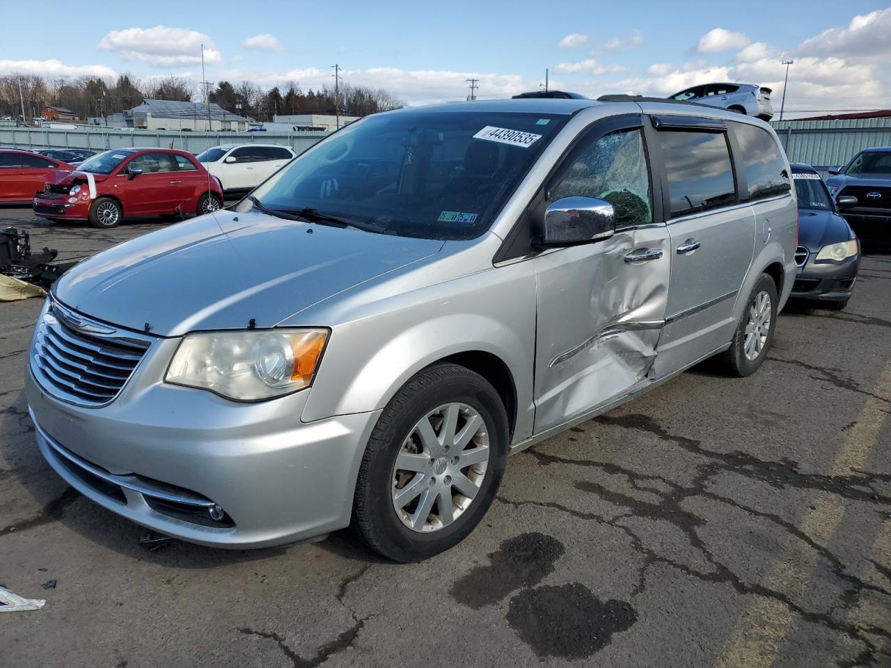 2012 Chrysler Town & Country - Image 1