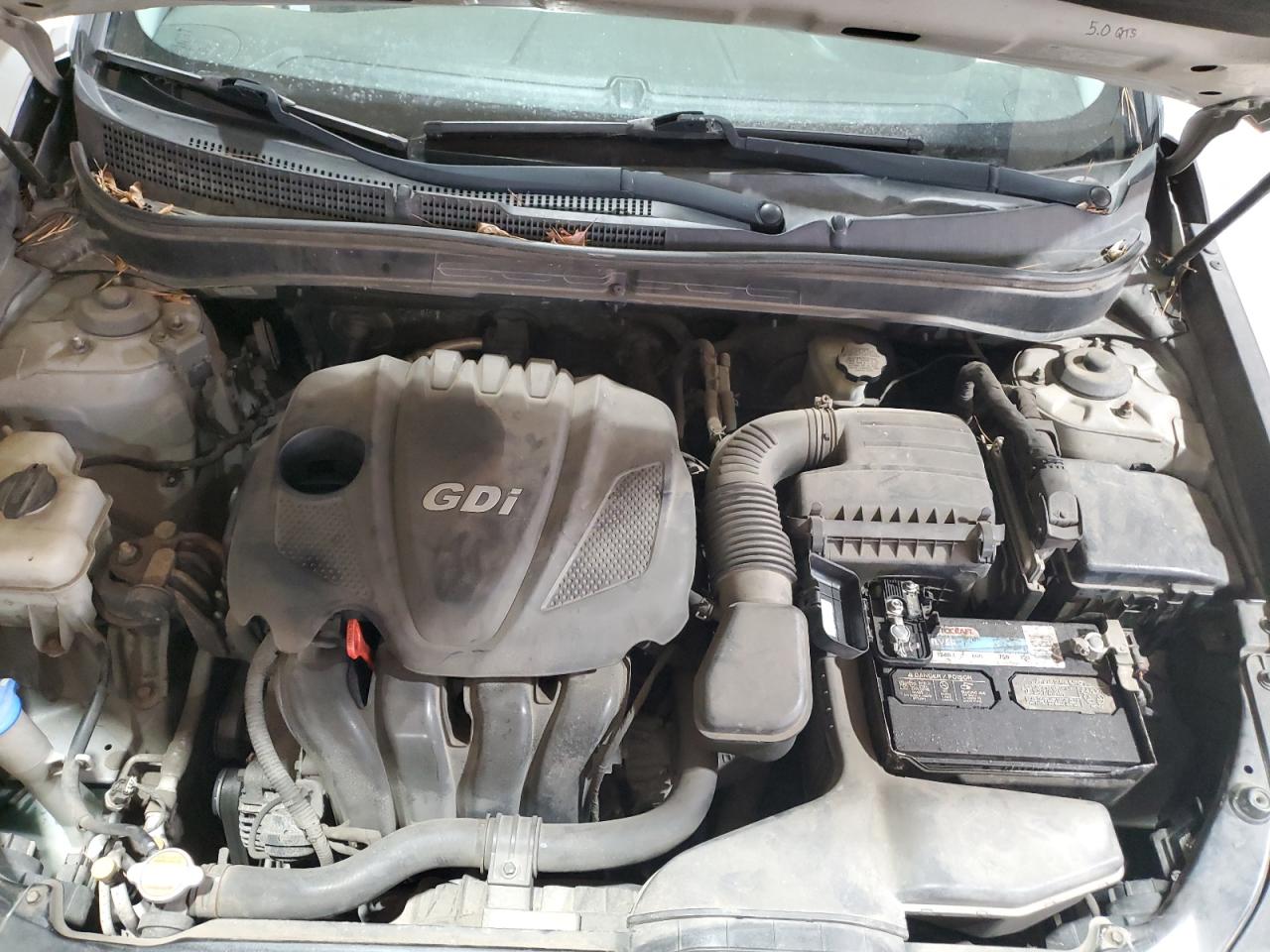 2012 Hyundai Sonata - Image 11