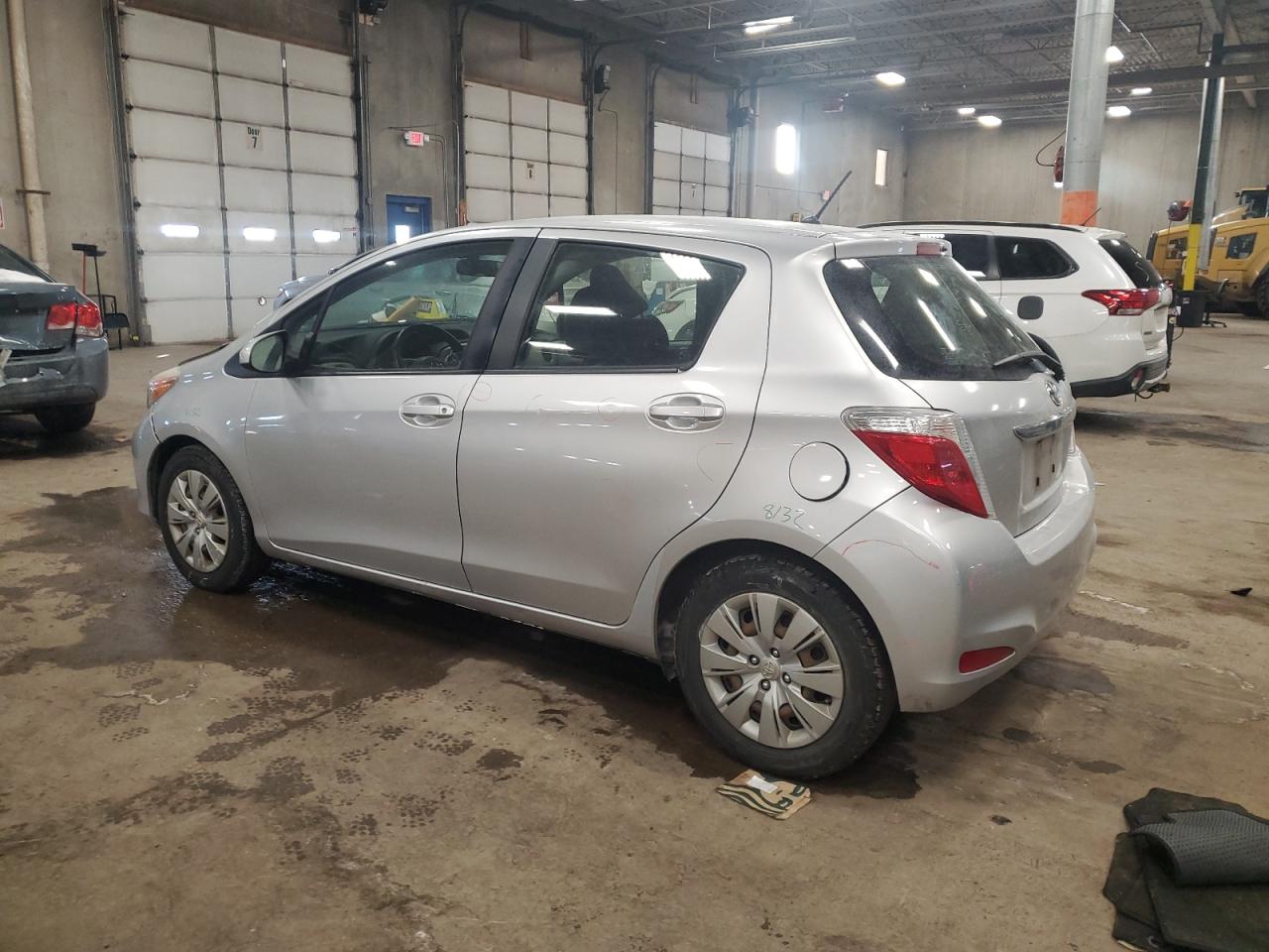 2014 Toyota Yaris - Image 2