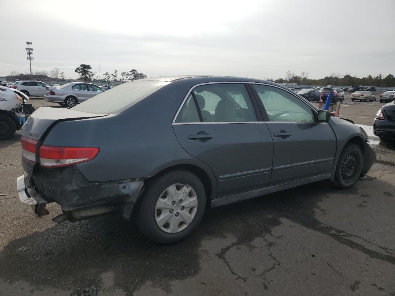 2004 Honda Accord - Image 3