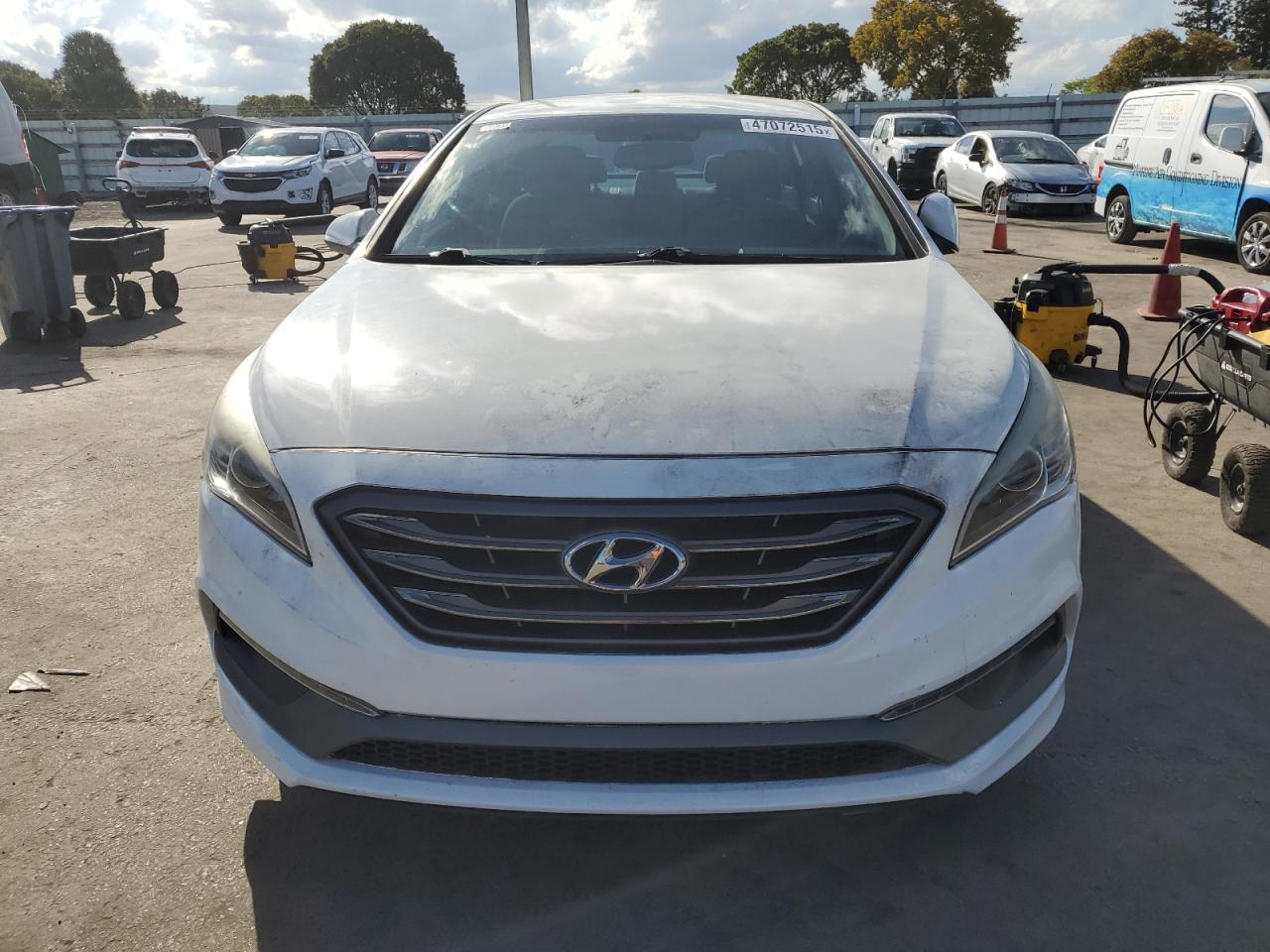 2015 Hyundai Sonata - Image 5