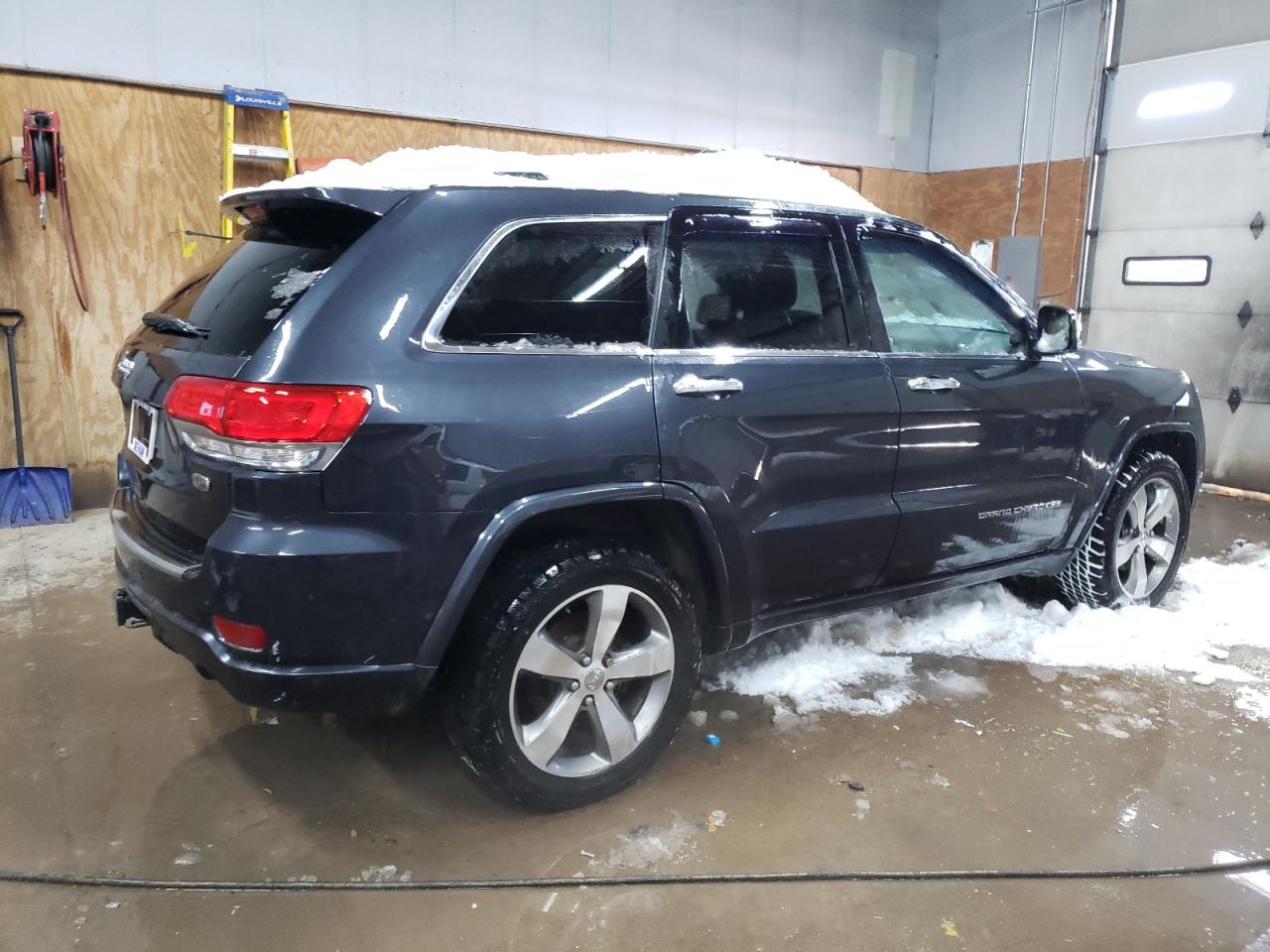 2014 Jeep Grand Cherokee - Image 3