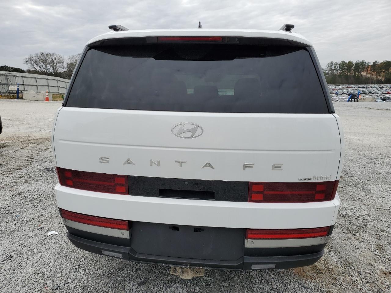 2024 Hyundai Santa Fe - Image 6