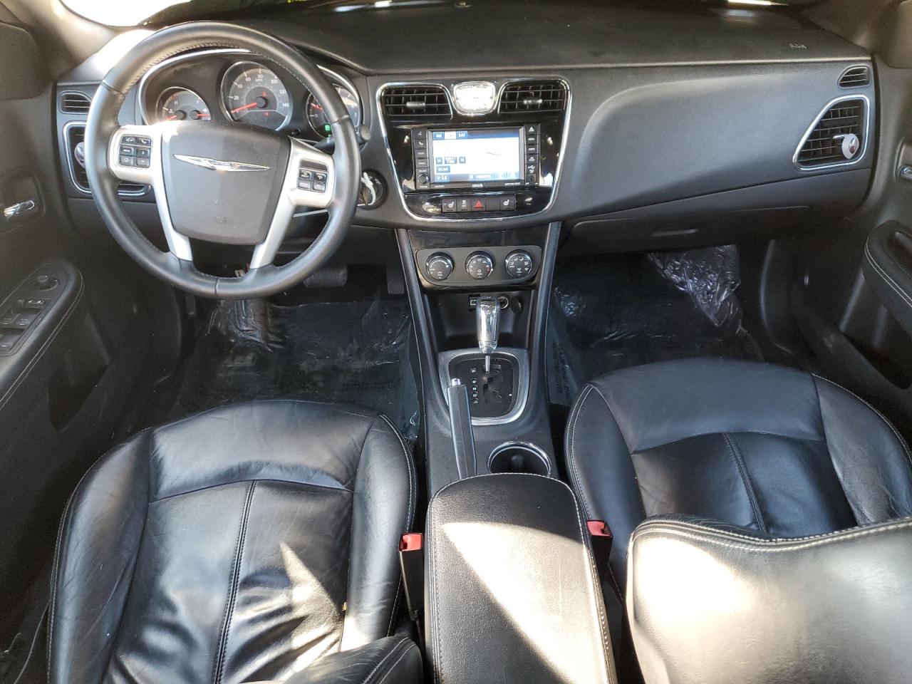 2012 Chrysler 200 - Image 8