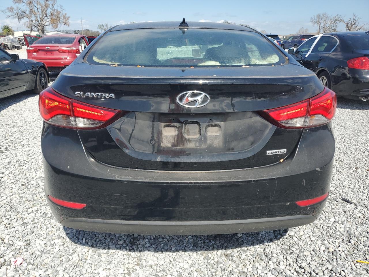 2016 Hyundai Elantra - Image 6