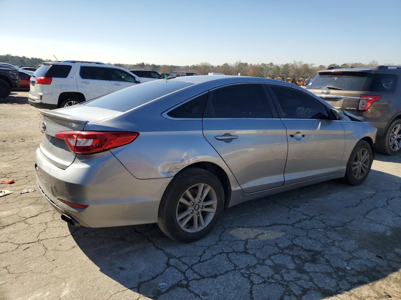 2015 Hyundai Sonata - Image 3