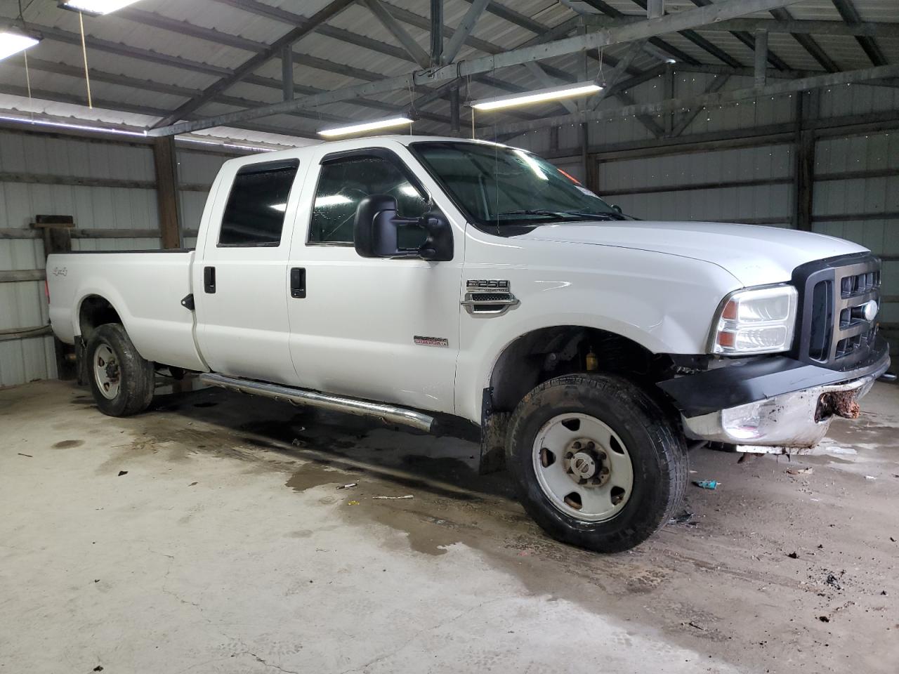 2006 Ford F250 - Image 4