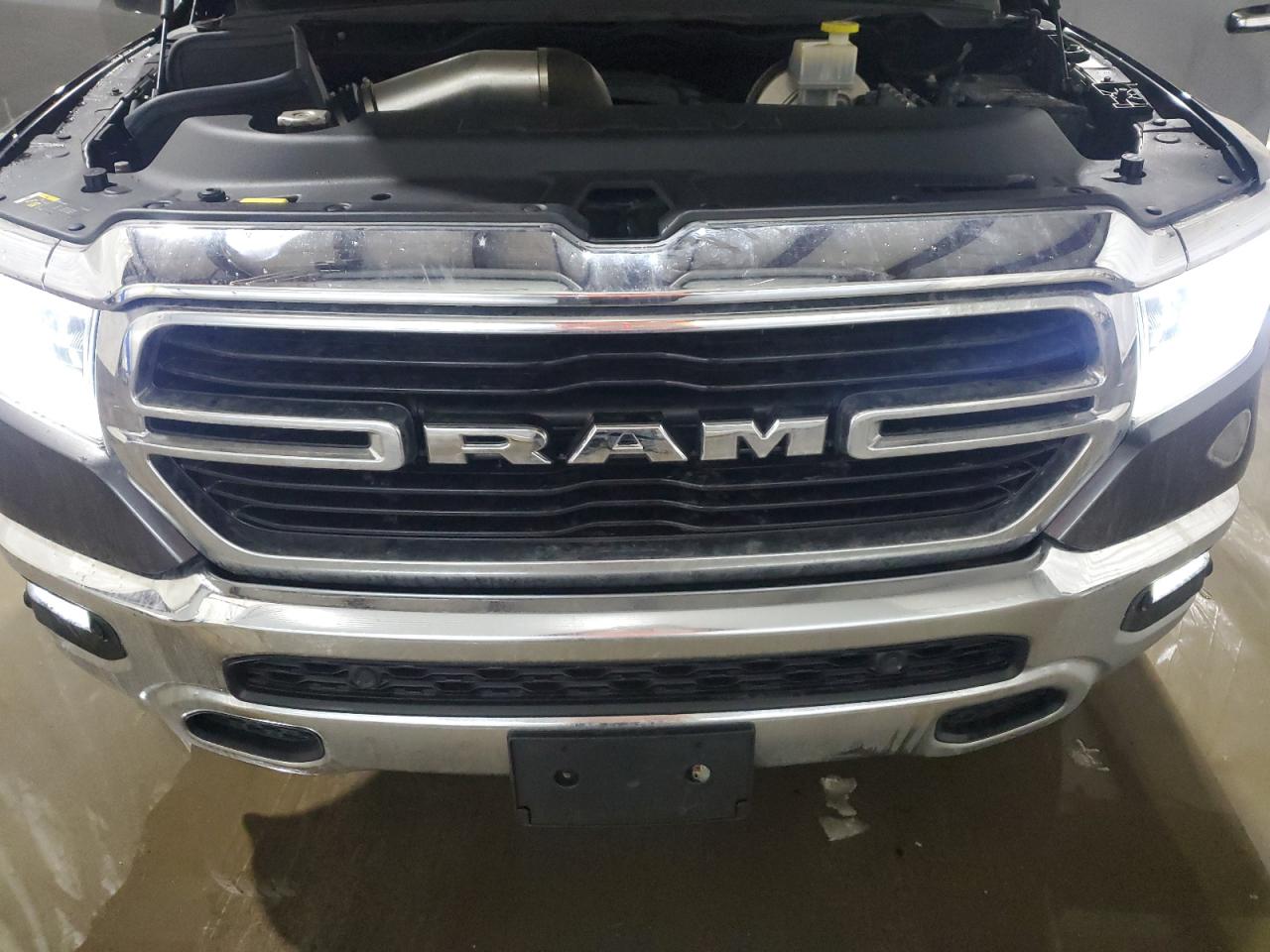 2019 RAM 1500 - Image 11