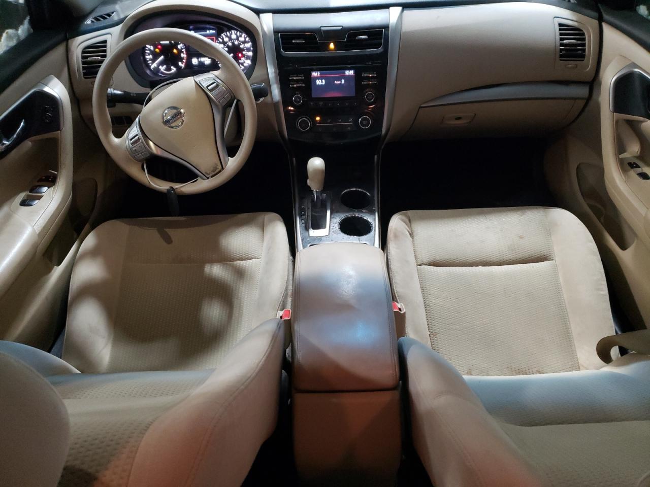 2015 Nissan Altima - Image 8