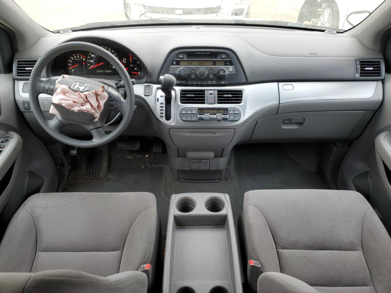 2010 Honda Odyssey - Image 8