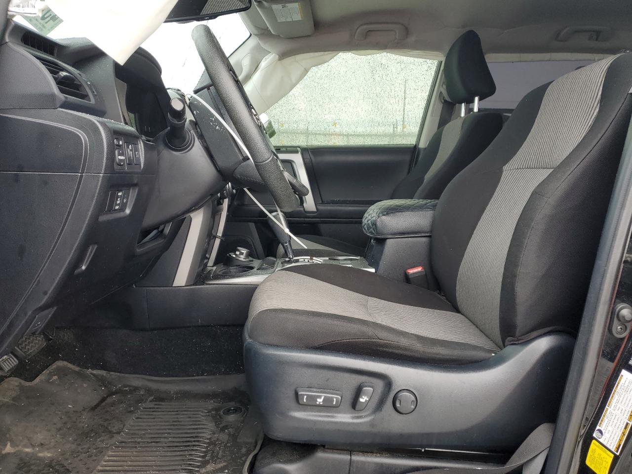 2022 Toyota 4Runner - Image 7