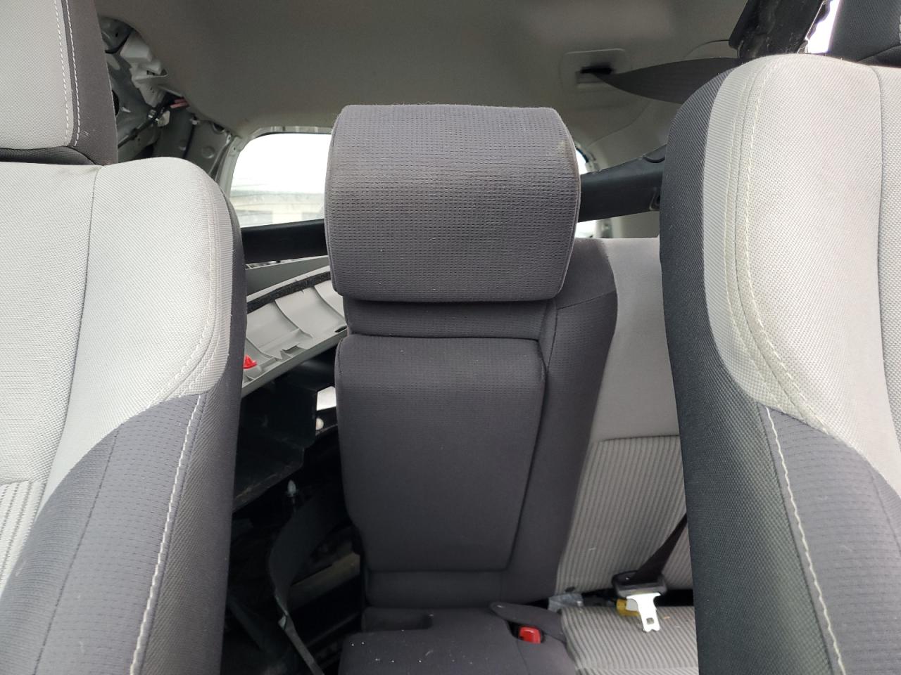 2014 Toyota RAV 4 - Image 10