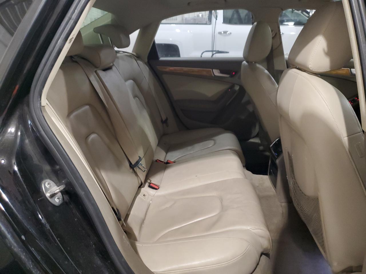 2010 Audi A4 - Image 10