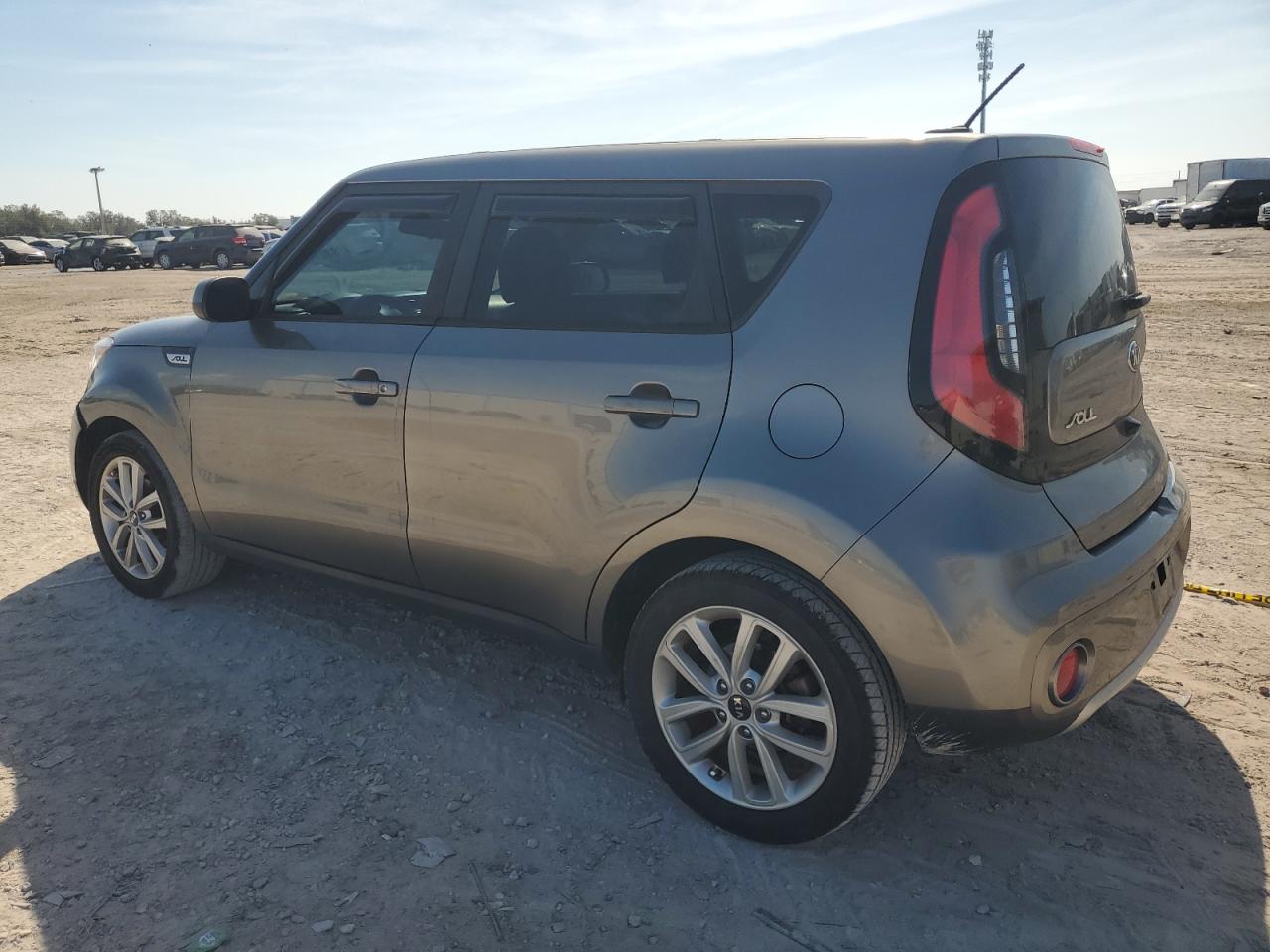 2017 Kia Soul - Image 2