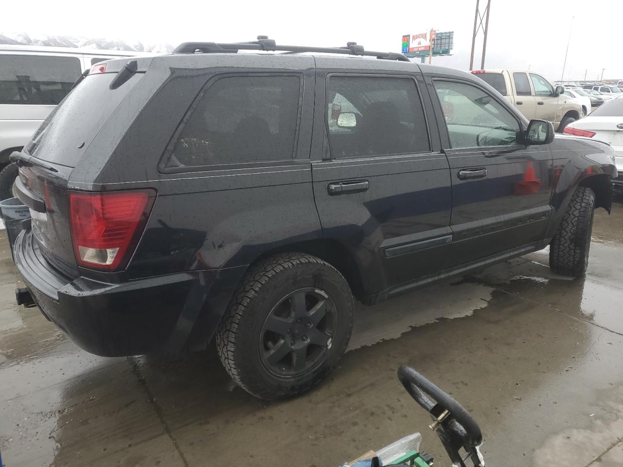 2009 Jeep Grand Cherokee - Image 3