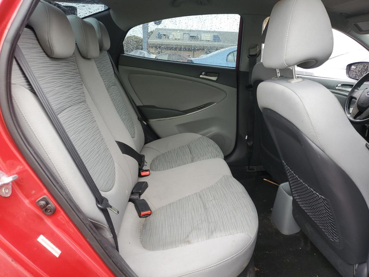 2015 Hyundai Accent - Image 10